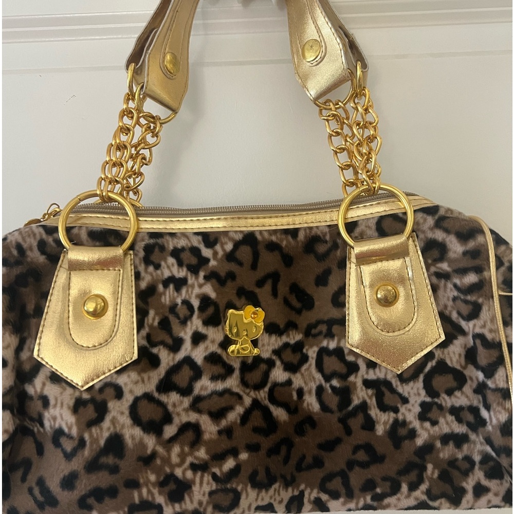 COPY - Adorable Animal print hello Kitty purse! Brand New!!